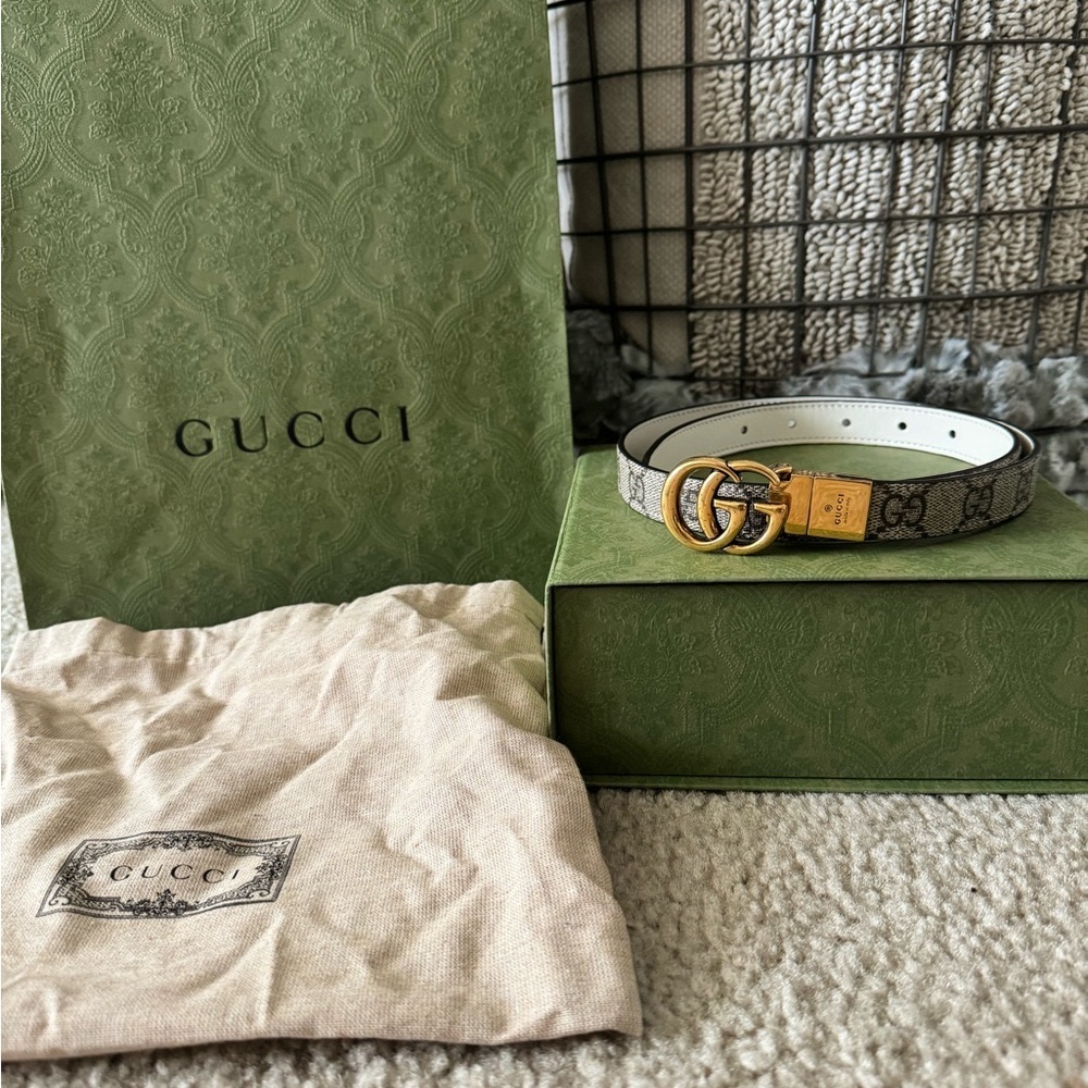 Gucci GG MARMONT reversible thin belt